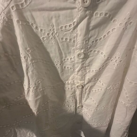 NWT Lane Bryant White Eyelet Top Plus Size 20 - Picture 2 of 7